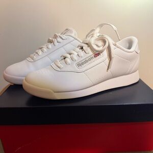 Reebok Classic White Leather Sneakers with Subtle Red/Blue Flag